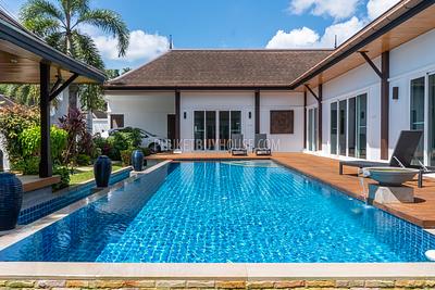 BAN6902: Asian Style 4 Bedroom Pool Villa in Laguna/Layan. Photo #79