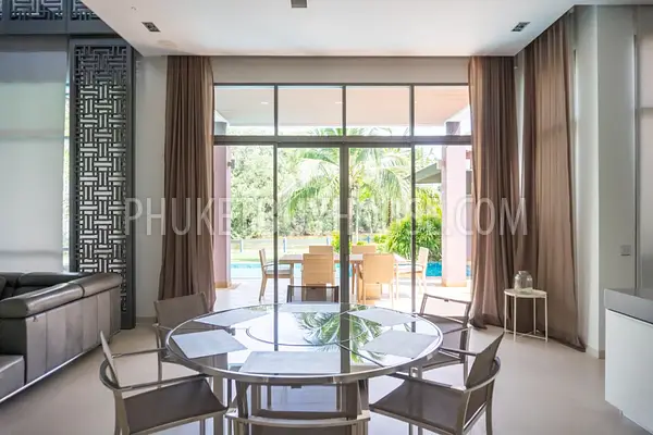 LAG6873: Luxury Villa for Sale in Laguna. Fotoğraf #33