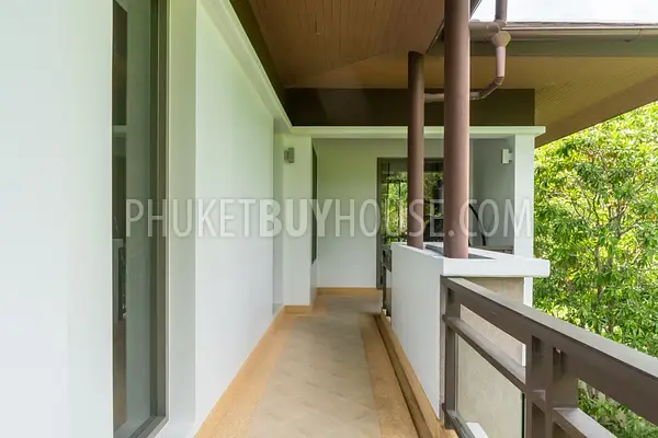 LAG6873: Luxury Villa for Sale in Laguna. Fotoğraf #95
