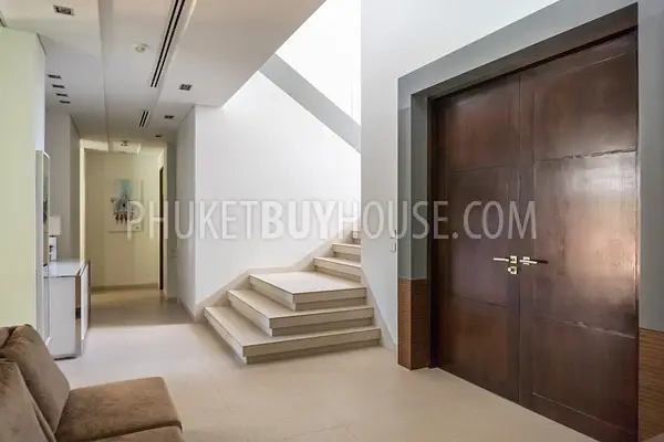 LAG6873: Luxury Villa for Sale in Laguna. Fotoğraf #65