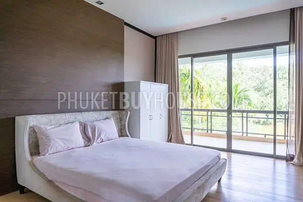 LAG6873: Luxury Villa for Sale in Laguna. Fotoğraf #98