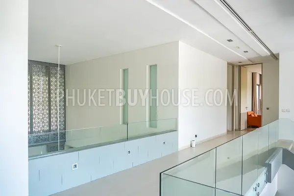 LAG6873: Luxury Villa for Sale in Laguna. Fotoğraf #42