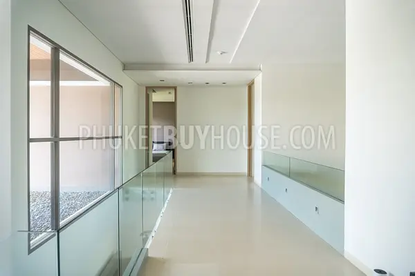LAG6873: Luxury Villa for Sale in Laguna. Fotoğraf #40