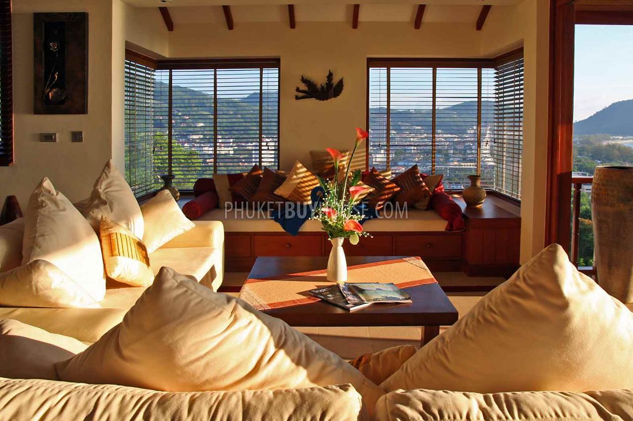 PAT6907: Villa with Luxurious Sea View in Patong. Photo #11