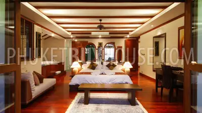PAT6907: Villa with Luxurious Sea View in Patong. Photo #23