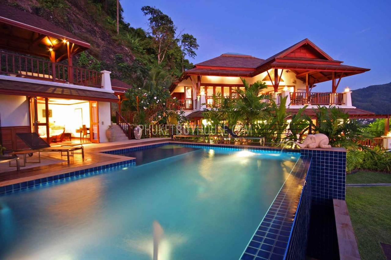 PAT6907: Villa with Luxurious Sea View in Patong. Photo #25