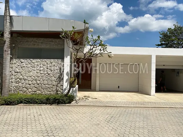 PAT6912: Townhouse with Sea View in Patong. Photo #4