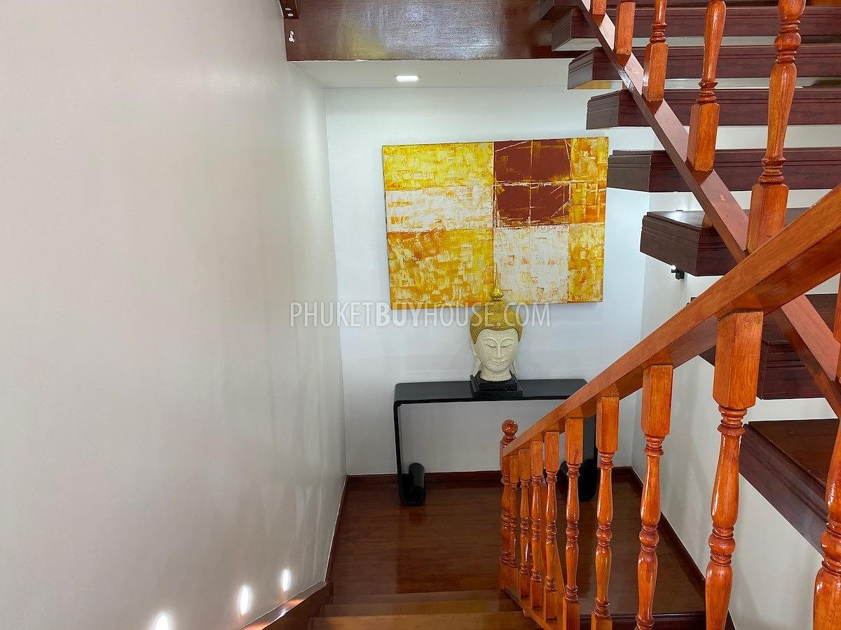 PAT6912: Townhouse with Sea View in Patong. Photo #11