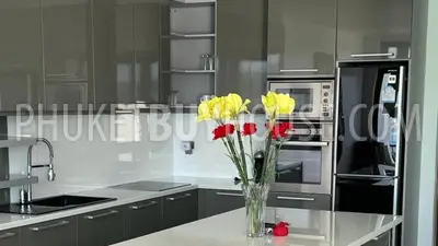 PAT6912: Townhouse with Sea View in Patong. Photo #15
