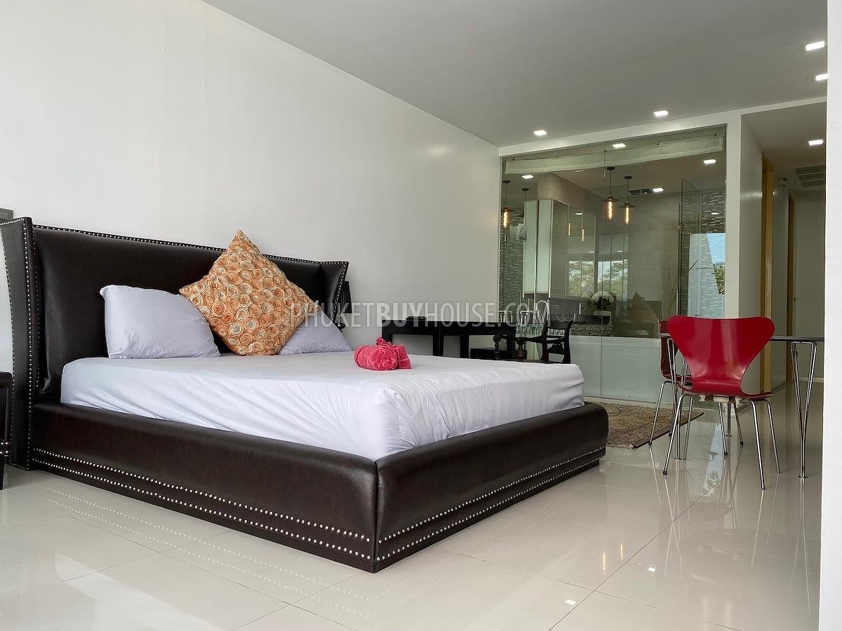 PAT6912: Townhouse with Sea View in Patong. Photo #21