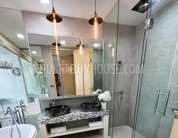PAT6912: Townhouse with Sea View in Patong. Photo #23